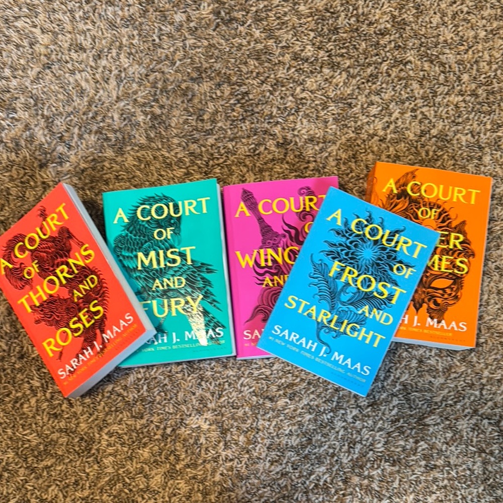 A Court of Thorns and Roses Series by Sarah J. Maas